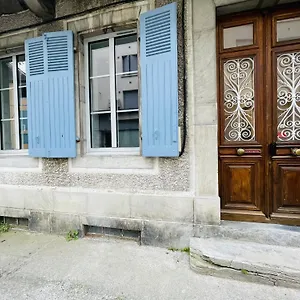 https://plein-centre-t2-calme-avec-chambre-balcon-et-cuisine-quipe.midi-pyreneeshotels.com